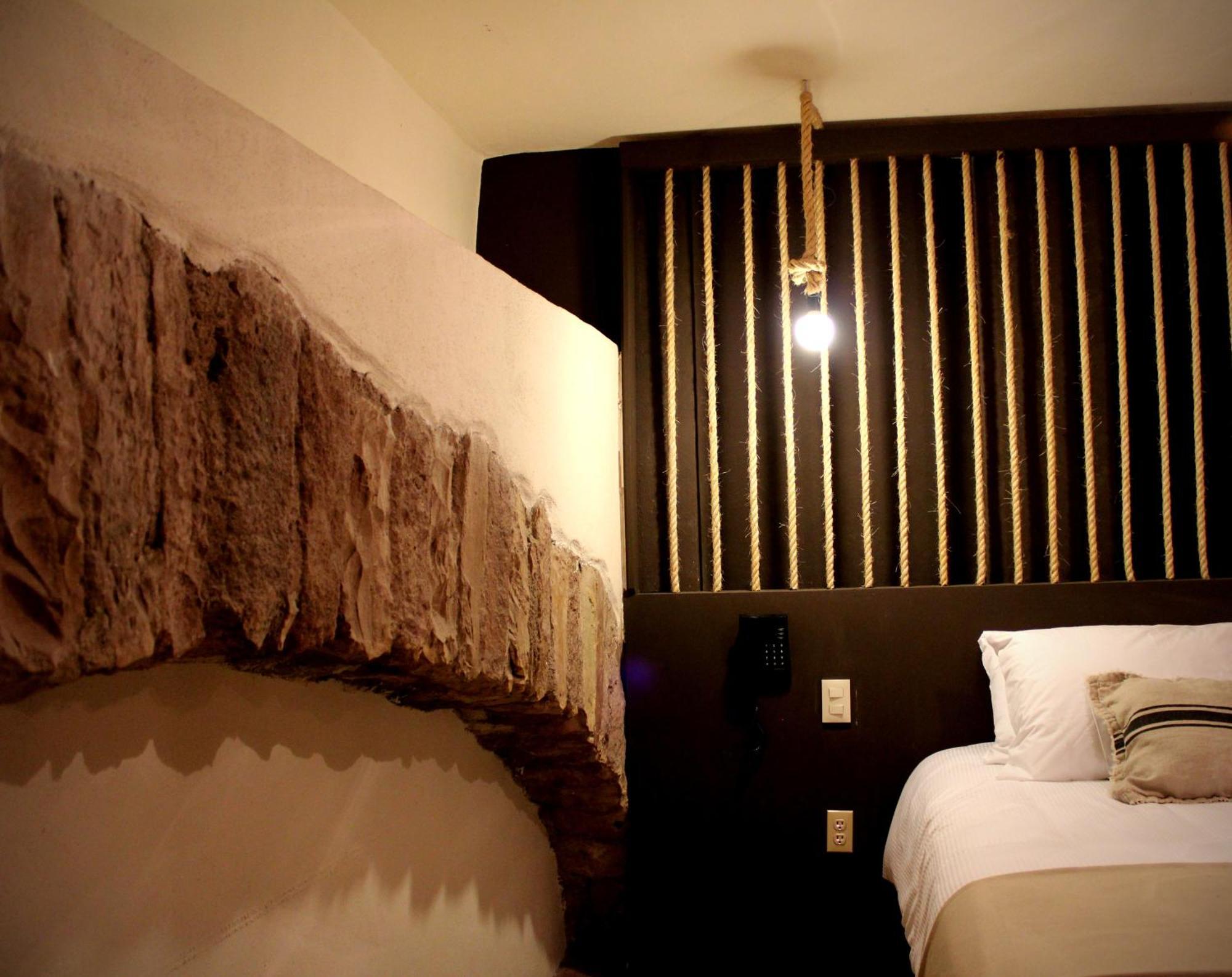 Hotel Damiana Boutique Queretaro Room photo